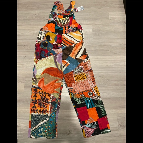NWT.  Sacred Threads Overalls.  L/XL.   CL/GR12.   222312 - Picture 4 of 5